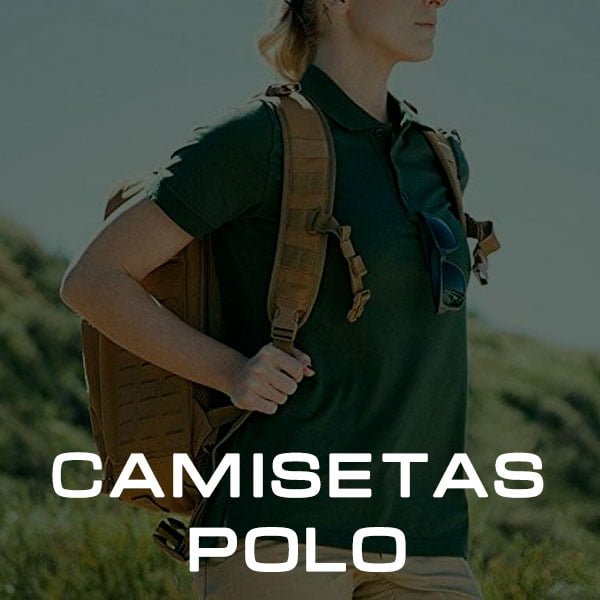 Imagen de la categoría camisetas tipo polo mujer del sitio web tiendatactica.online, que muestra una mujer vistiendo una camiseta polo color verde